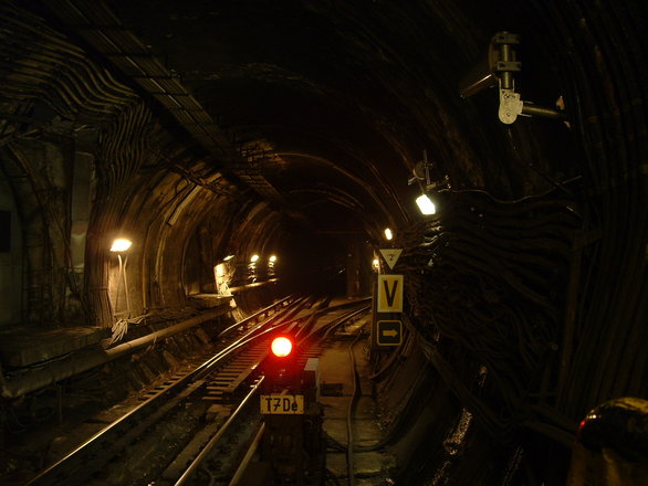 subway-budapest-1-1469409.jpg