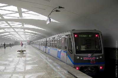 выхода из Северного промышленного Строгино в день открытия