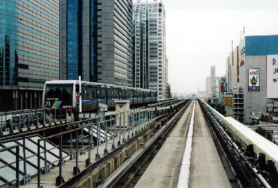 Yurikamome line.jpg