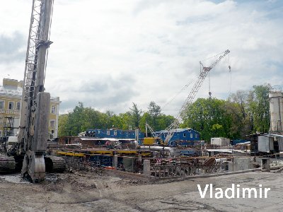 Общий вид со стороны ворот.