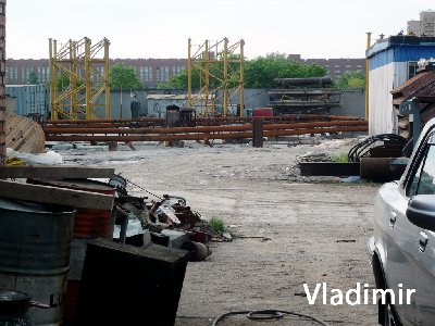 Вид со стороны ул. Салова.