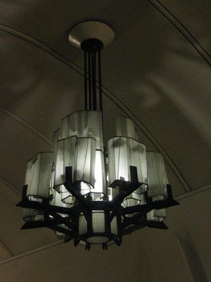 Люстра крупным планом