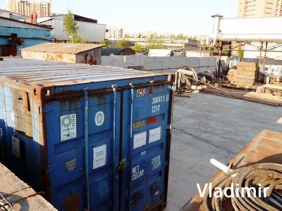 Вид со стороны Бухарестской улицы (восток).