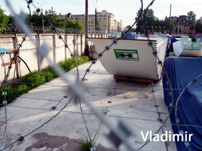 Вид со стороны дома №40 по Воронежской улице (юго-запад стройплощадки).