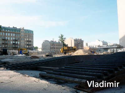 Вид со стороны наб. Обводного канала (север).