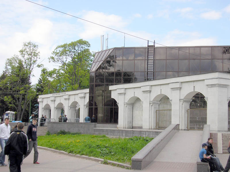 Крестовский Остров