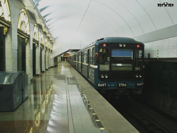 8697.JPG