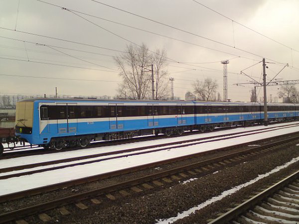 x_8e38d052.jpg