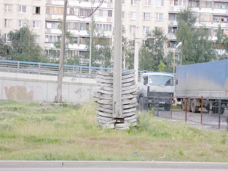 Тюбинги, лежащие около южного конца виадука.