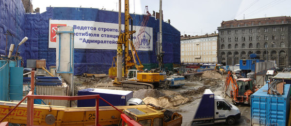 (газели всякие катаются. всю панораму испортили)