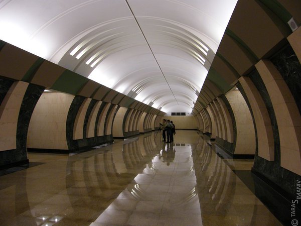 Почетные гости ушли