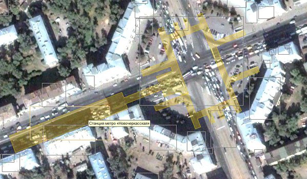 Новочеркасская. Пожалуй, вот это и есть былинный провал:<br />http://wikimapia.org/#lat=59.9288343&amp;lon=30.4111433&amp;z=18&amp;l=1&amp;m=s&amp;v=9