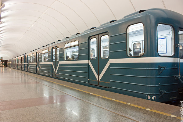 №11641 на станции &quot;Звенигородская&quot;