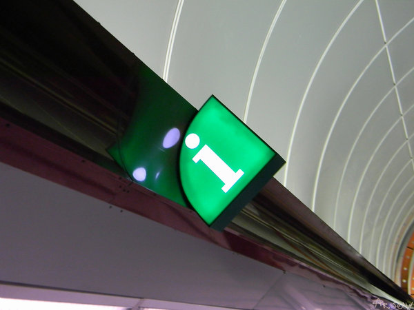 инфо-значок.jpg (365.11 КБ) 7713 просмотров Отлично вписанный, на мой взгляд, значок информации