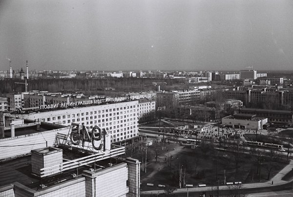198804_07_001.jpg