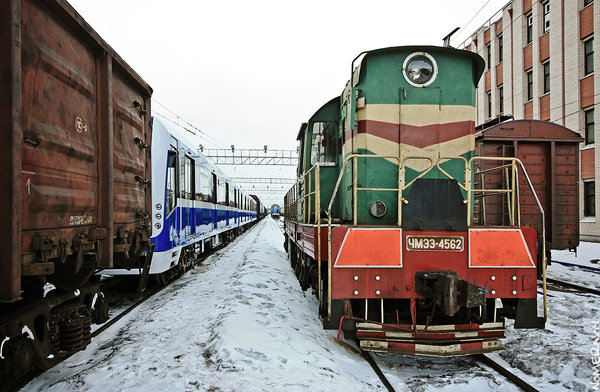 ЧМЭ3---4562-и-Нева.jpg