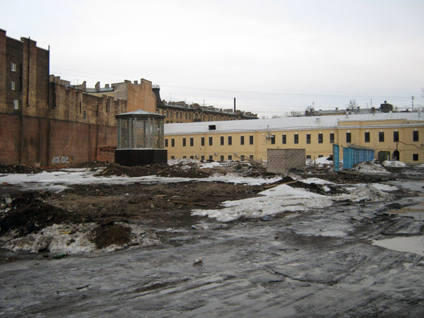 Остатки забора