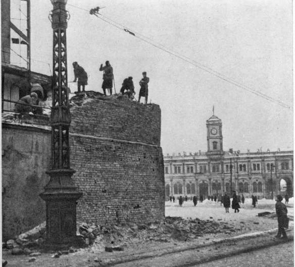 1944.jpg
