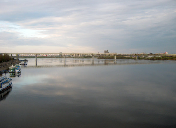 Метромост.