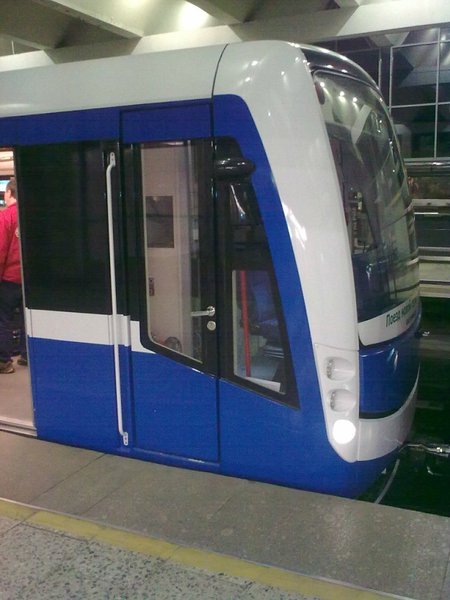 y_329f5ec6.jpg
