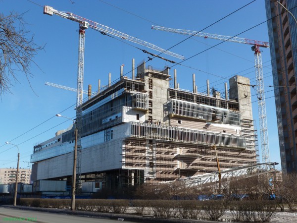 p1050933_1_763.jpg (255.2 КБ) 4491 просмотр С этого ракурса теплоход напоминает :)