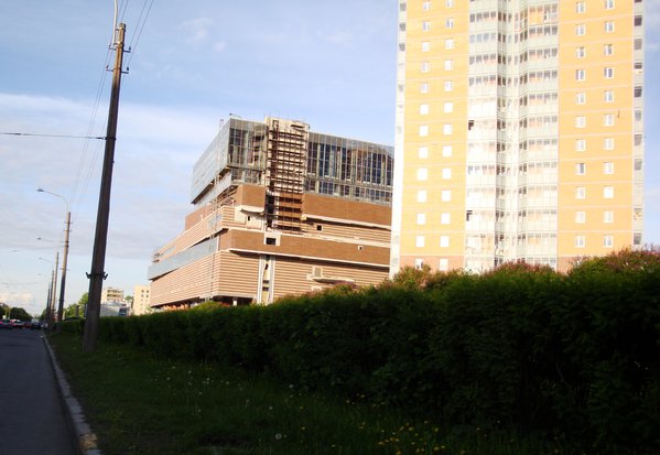 Со стороны Будапештской улицы