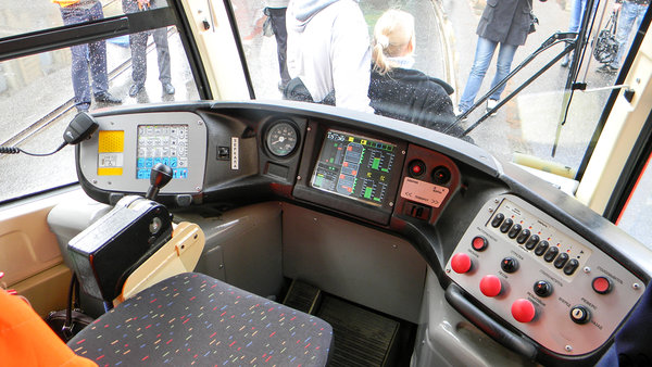 Кабина.jpg (800.4 КБ) 3086 просмотров Кабина.