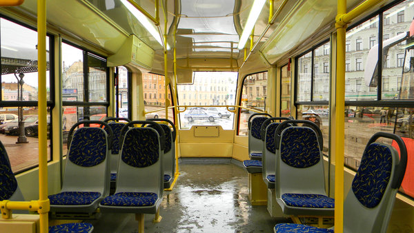 Салон_третья секция.jpg (875.85 КБ) 3086 просмотров Салон, третья секция.