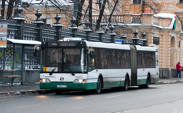 ЛиАЗ-6213 №7145, Конногвардейский бульвар