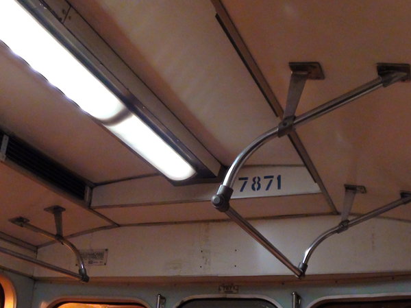 7871