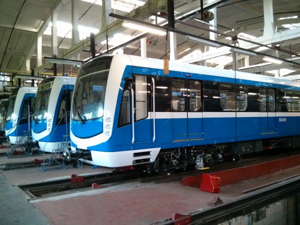 Vagon_metro_Neva_(50).jpg
