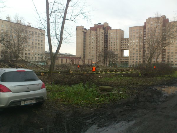 В сторону Новостроек уже одни завалы