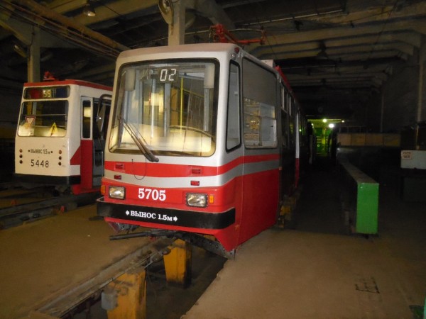 5705-1.jpg