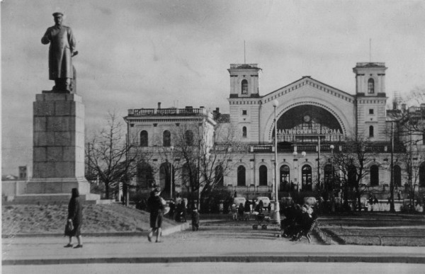 stalin_balt2.jpg (90.82 КБ) 26917 просмотров начало 1950-х