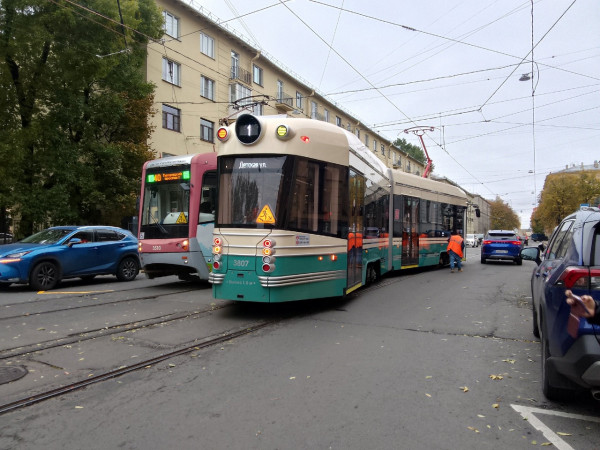 hDcmRiSWLx4[1].jpg